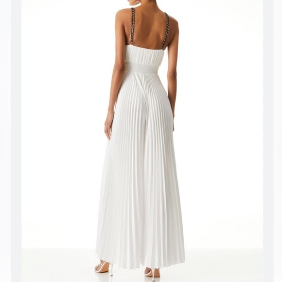 Alice & Olivia Gloria Chain Strap Jumpsuit - Picture 3 of 17